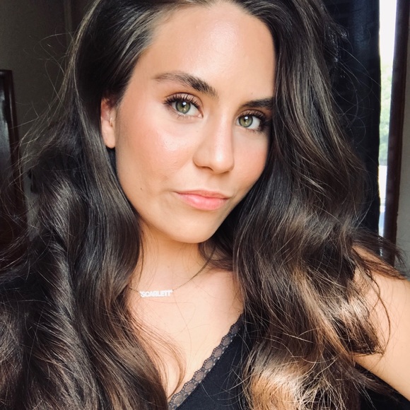 Meet your Posher, Kelsey - Picture 1 of 1